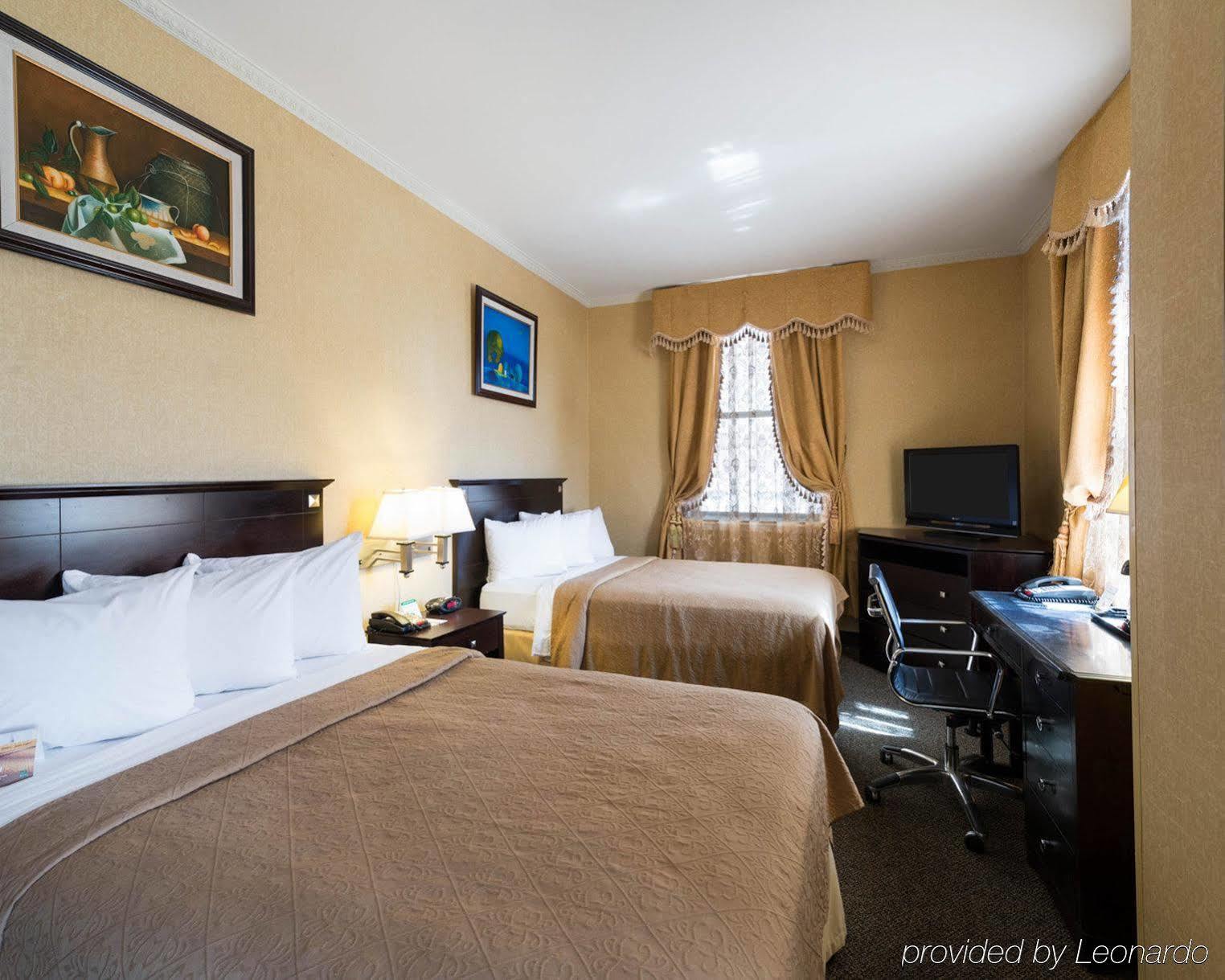 Baltimore Plaza Hotel Exteriér fotografie